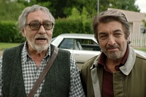 Luis Brandoni y Ricardo Darín en La Odisea de los Giles. Luis Brandoni y Ricardo Darín en La Odisea de los Giles.