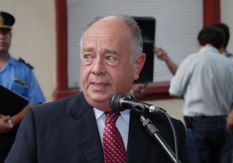 Aguinaga también confirmó la compra de uniformes para la Policía. Foto: mdz