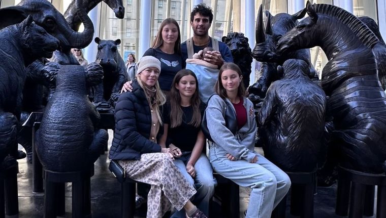 Descansando y paseando en Estados Unidos. Foto: Instagram: @nikitaneumannoficial