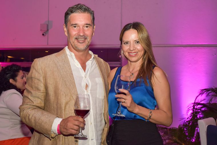 Jimena y Eduardo. Jimena y Eduardo.