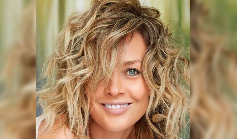 Omitió la ropa dentro del agua: la foto de Fey que arrasó en redes sociales