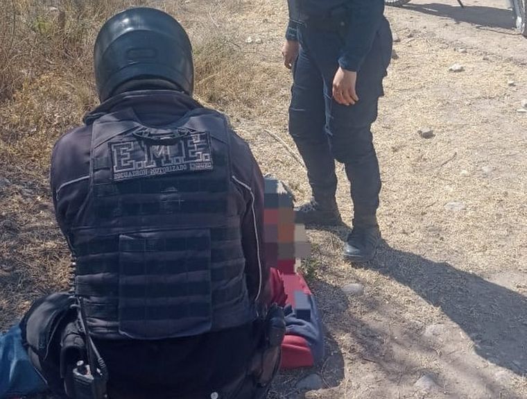 Personal policial de Capilla del Monte detuvo a un hombre de 31 años bajo la sospecha de intentar iniciar un foco de incendio en esa localidad. Foto: Policía de Córdoba