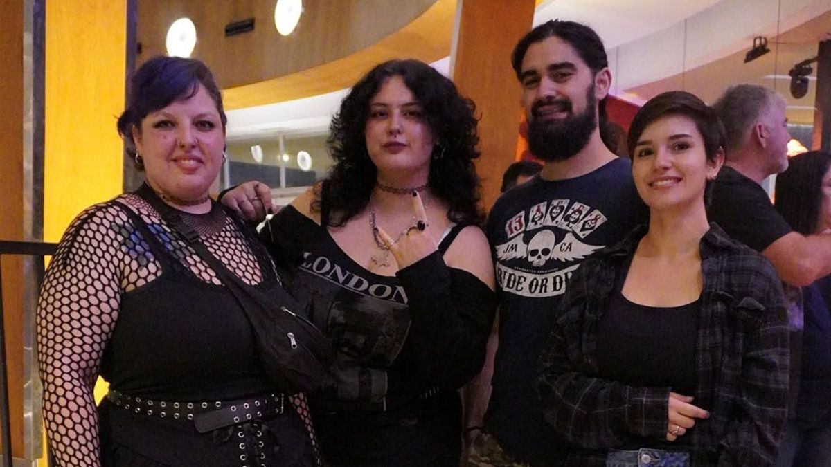 Rata Blanca en Mendoza: los mejores looks de los fans de la legendaria banda argentina