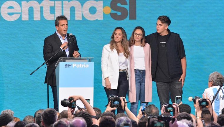 Los medios del mundo tacharon la victoria de Sergio Massa como sorpresiva Foto: Celeste Salguero/MDZ