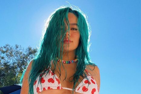 Karol G hace convocatoria para mujeres latinoamericanas. Karol G hace convocatoria para mujeres latinoamericanas.