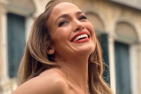 Jennifer Lopez, con su intensa personalidad, es inconfundible allí donde vayas. Foto: Instagram @jlo