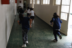 En las escuelas se ha pedido aumentar los volúmenes de comida a causa del hambre que se hace sentir en los hogares de Mendoza Foto: Rodrigo DAngelo / MDZ