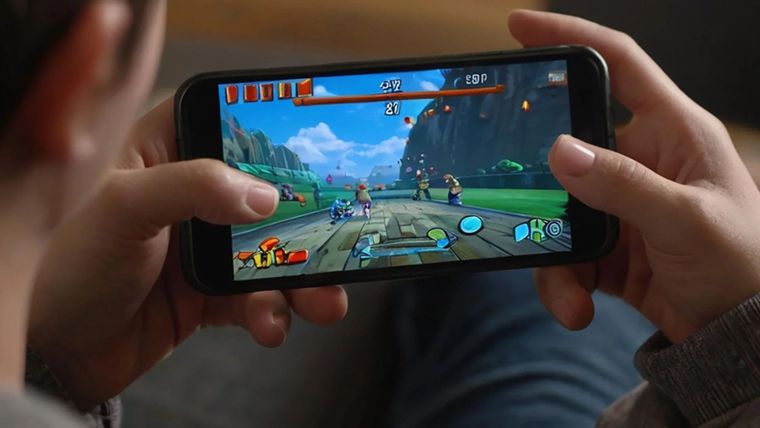 La colaboración entre Samsung y Google busca mejorar la estabilidad de los juegos en teléfonos Android. La colaboración entre Samsung y Google busca mejorar la estabilidad de los juegos en teléfonos Android.