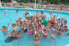 Jóvenes y niños de San Martín disfrutan el verano. Jóvenes y niños de San Martín disfrutan el verano.