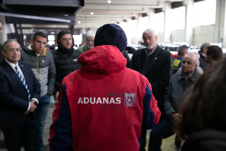 La UNCuyo y la PUCV lideran el desarrollo de Paso Centauro, una propuesta para modernizar la frontera. La UNCuyo y la PUCV lideran el desarrollo de Paso Centauro, una propuesta para modernizar la frontera.