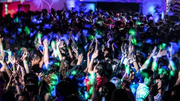 Solo 3 imputados A pesar de que en el lugar había cientos de personas, solo se aprehendió a tres. Imagen ilustrativa.