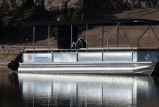 La nueva embarcación tiene un diseño moderno y capacidad para 25 personas Foto: ALF PONCE MERCADO / MDZ La nueva embarcación tiene un diseño moderno y capacidad para 25 personas Foto: ALF PONCE MERCADO / MDZ