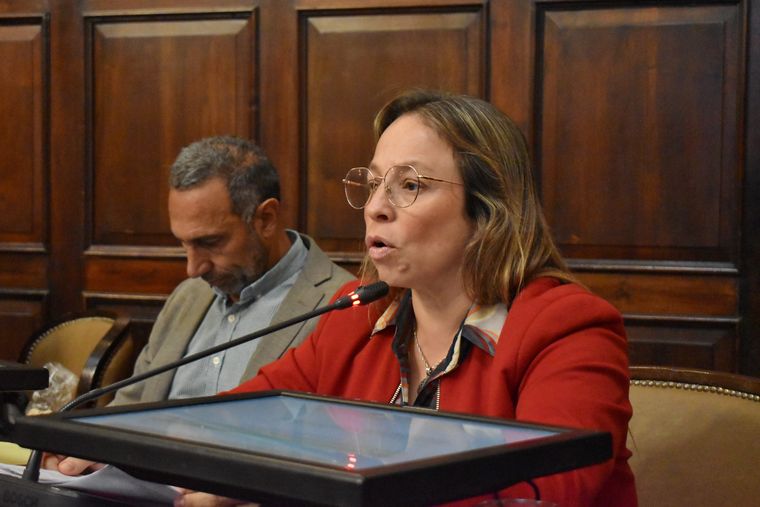 Beatriz Martínez, diputada provincial del Frente Cambia Mendoza. Beatriz Martínez, diputada provincial del Frente Cambia Mendoza.