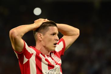 Guido Carrillo pasó de dilapidar dos chances claras a convertir el gol del empate agónico de Estudiantes.