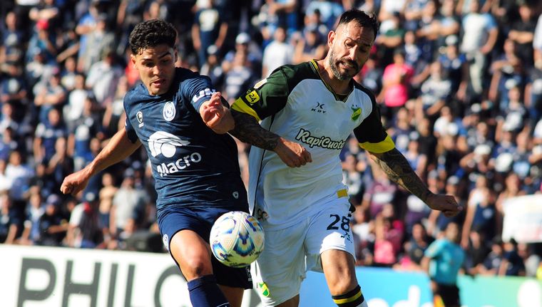 La Lepra cerró con sonrisa y sueña. Foto: ALF PONCE MERCADO / MDZ