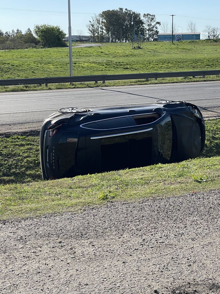 El publicista Ramiro Agulla volcó en una ruta nacional en la provincia de Entre Ríos.