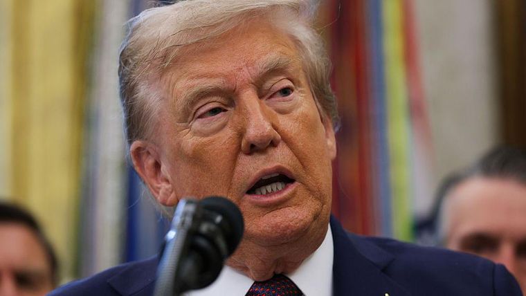 Donald Trump profundizó sus medidas para deportar a inmigrantes ilegales.