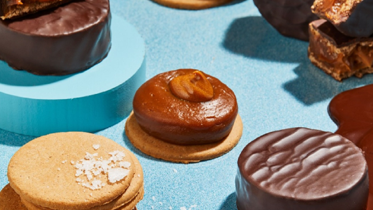 El alfajor que combina el chocolate, la sal y el dulce de leche Foto: Havanna