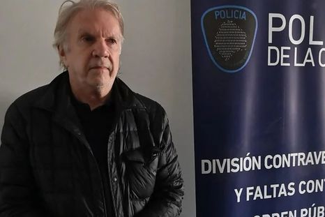 El hombre amenazó a una de sus hijas