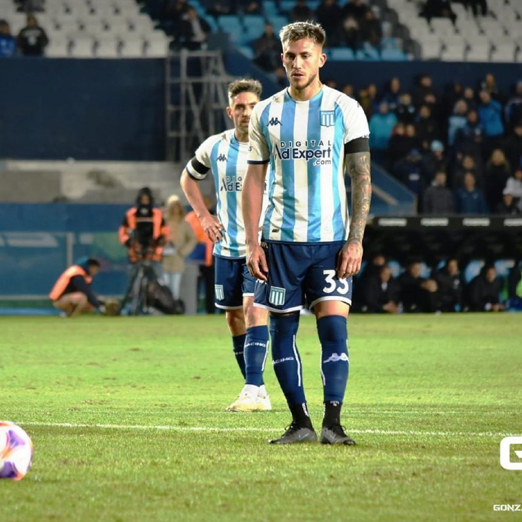 El defensor se refirió a la relación del equipo con los hinchas. Foto: Instagram @gonzalopiovi