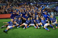 godoy cruz reina en mendoza, pero el futbol local sigue en deuda: campeon adentro, invisible afuera