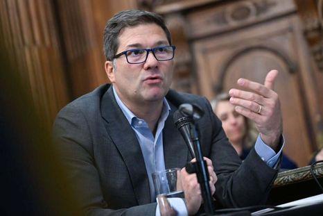 Hablamos con Martín Casares sobre el futuro de la justicia. Hablamos con Martín Casares sobre el futuro de la justicia.