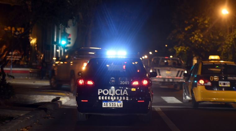 El robo fue en plena madrugada (imagen ilustrativa). Foto: ALF PONCE MERCADO / MDZ