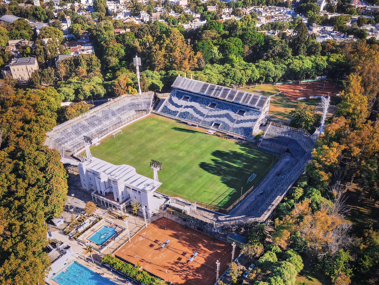 Momentos de tensión se vivieron en La Plata por una amenaza de bomba Foto: @GimnasiaOficial