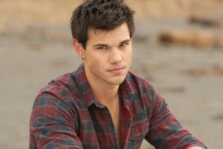 Taylor Lautner, actor de Crepúsculo, responde a las críticas con lágrimas en los ojos Taylor Lautner ha trabajado en películas como Valentines Day, Abduction, Son como niños 2. Foto: Archivo