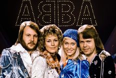 chiquitita: como uno de los grandes exitos de abba financia la educacion de las ninas en centroamerica