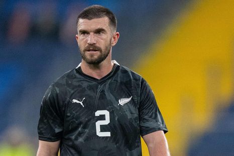 Tim Payne es defensa en la selección de Nueva Zelanda y en el equipo Wellington Phoenix de la liga local de su país. Tim Payne es defensa en la selección de Nueva Zelanda y en el equipo Wellington Phoenix de la liga local de su país.