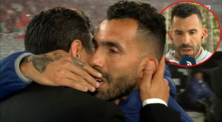 Como DT de Rosario Central, Carlos Tevez fue el DT que despidió a Gallardo en su último partido en el primer ciclo del Muñeco en River. Y hace poco se los vio jugando al pádel juntos.&nbsp;
