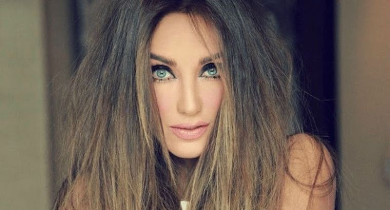 Anahí dejó ver que RBD podría continuar unido en 2024. Foto: Instagram/ Anahí