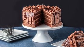 La chocotorta es un postre ideal para disfrutar en cualquier época del año, pero en invierno con una taza de chocolate caliente es sublime. La chocotorta es un postre ideal para disfrutar en cualquier época del año, pero en invierno con una taza de chocolate caliente es sublime.