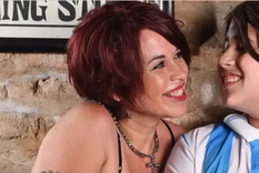 Alejandra Romero junto a su hijo Jaziel.