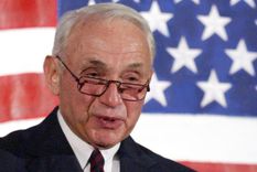 Les Wexler busca la manera de no ser vinculado con Jeffrey Epstein. Foto Wikipedia&nbsp;