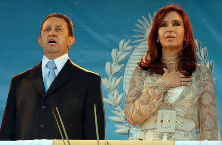 Jaque convocará a elecciones junto con las nacionales y  se esperanza en el arrastre de Cristina. Foto: MDZ