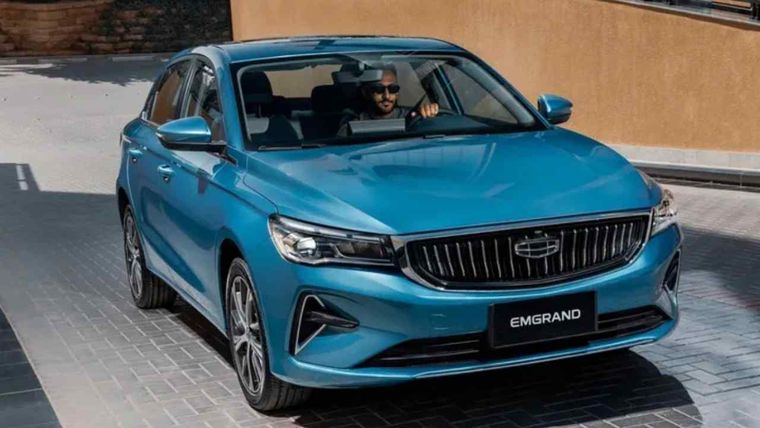Geely Emgrand, el nuevo sedán que compite contra el Chevrolet Aveo. Geely Emgrand, el nuevo sedán que compite contra el Chevrolet Aveo.