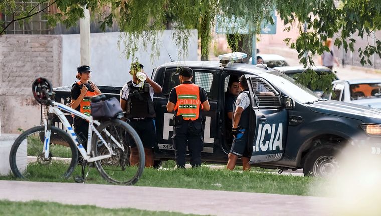 En el transcurso del 2024, la cifra de muertes violentas es preocupante, en el caso de los suicidios se registra casi una muerte por día Foto: Santiago Tagua/MDZ