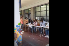 el insolito caso de la escuela donde votaron cuatro personas juntas