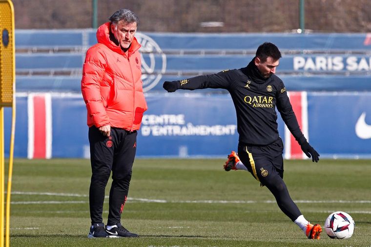 Galtier junto a Lionel Messi durante un entrenamiento con el PSG. Galtier junto a Lionel Messi durante un entrenamiento con el PSG.