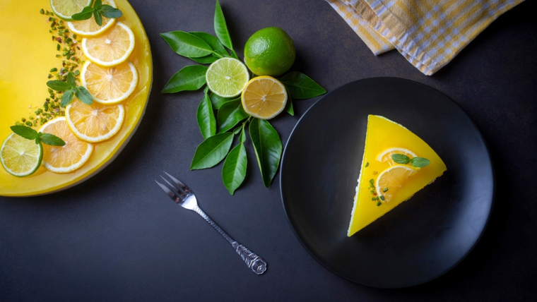 La receta de cheesecake de limón sin azúcar suele intensificar el sabor cítrico para compensar la falta de azúcar. La receta de cheesecake de limón sin azúcar suele intensificar el sabor cítrico para compensar la falta de azúcar.