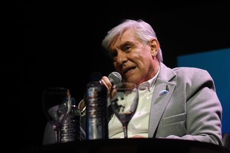 Gustavo Capone es historiador y columnista de MDZ y MDZ Radio. Gustavo Capone es historiador y columnista de MDZ y MDZ Radio.