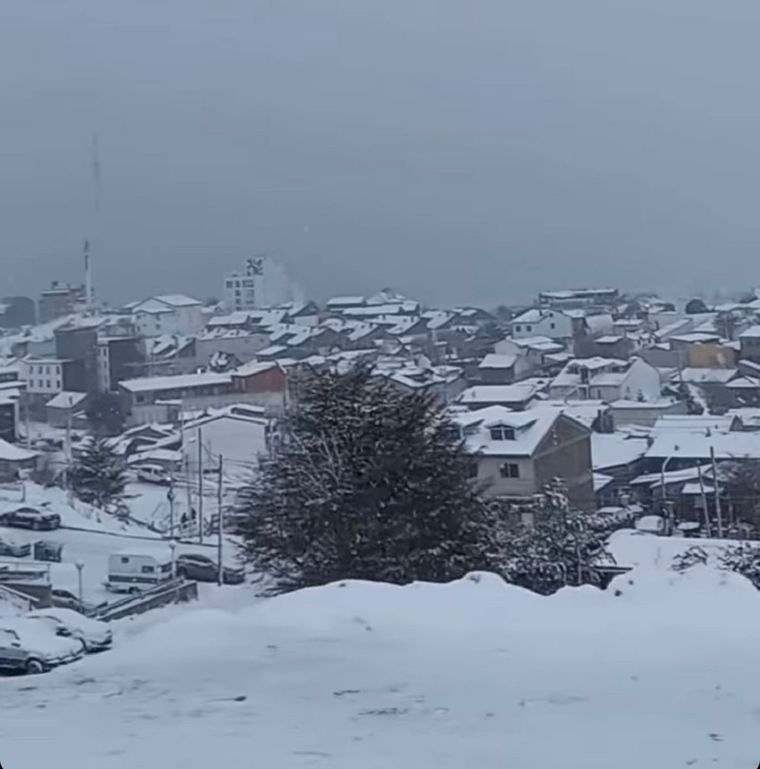 Una copiosa nevada sorprendió a Ushuaia Foto: Visit Ushuaia