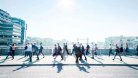 Cómo la forma de caminar puede revelar la edad de tu cerebro Cómo la forma de caminar puede revelar la edad de tu cerebro