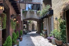 Este pueblo sorprende por su estética europea y su creciente protagonismo en el turismo mexicano.