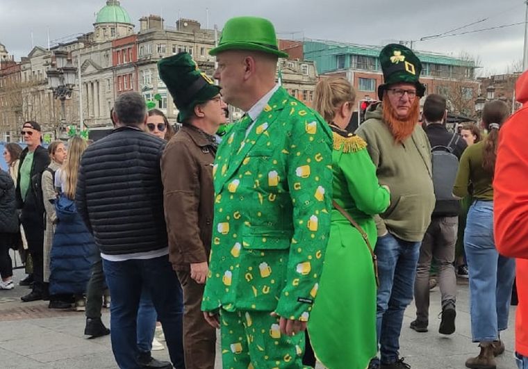 Los irlandeses disfrutan de San Patricio. Foto: Sofía Guevera