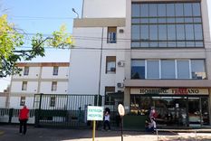 El Hospital Italiano de La Plata informó mediante un comunicado que el Juzgado Federal reconoce al establecimiento como querellante en la causa por las muertes debido a fentanilo contaminado. Foto: ALF PONCE MERCADO / MDZ El Hospital Italiano de La Plata informó mediante un comunicado que el Juzgado Federal reconoce al establecimiento como querellante en la causa por las muertes debido a fentanilo contaminado. Foto: ALF PONCE MERCADO / MDZ