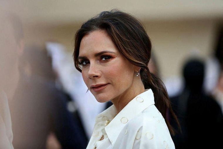 Victoria Beckham Entrena como ella desde casa Foto: Twitter