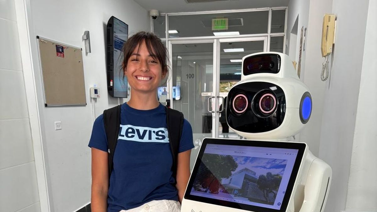 Es argentina, tiene 16 años y ya compite con los mejores del mundo en robótica